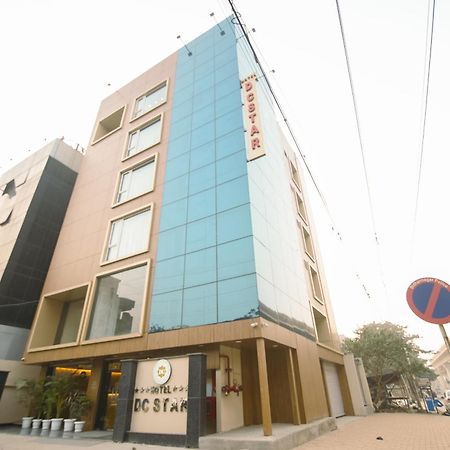 Hotel Dc Star Calcutta Eksteriør billede